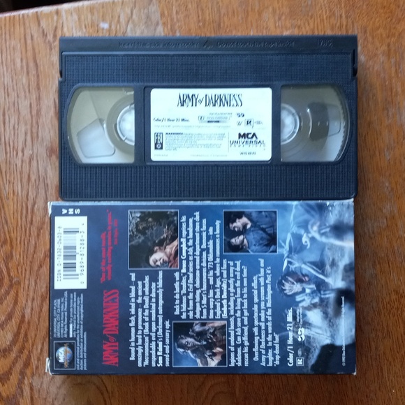 Army of Darkness VHS - Picture 2 of 2